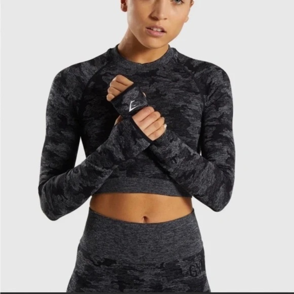 Gymshark Black and Gray Camouflage Crop Top